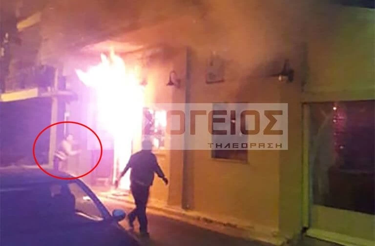 Φωτογραφία ντοκουμέντο: Η στιγμή της ανάφλεξης στην ταβέρνα στην Καλαμάτα